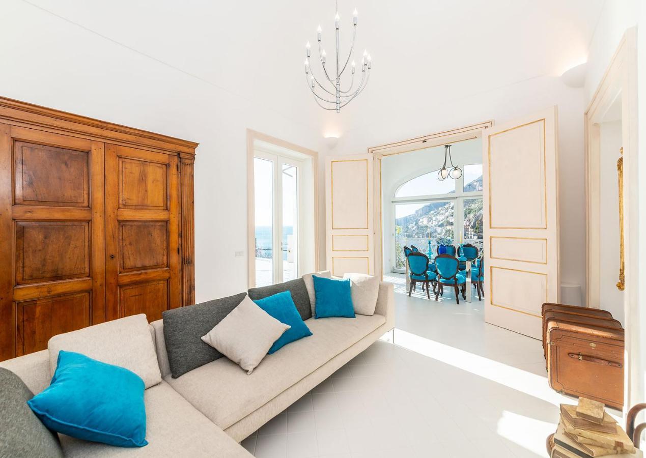 Amore Rentals - Palazzo Della Storia Amalfi Dış mekan fotoğraf