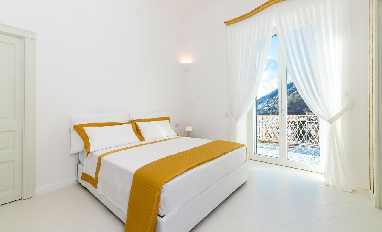 Amore Rentals - Palazzo Della Storia Amalfi Dış mekan fotoğraf
