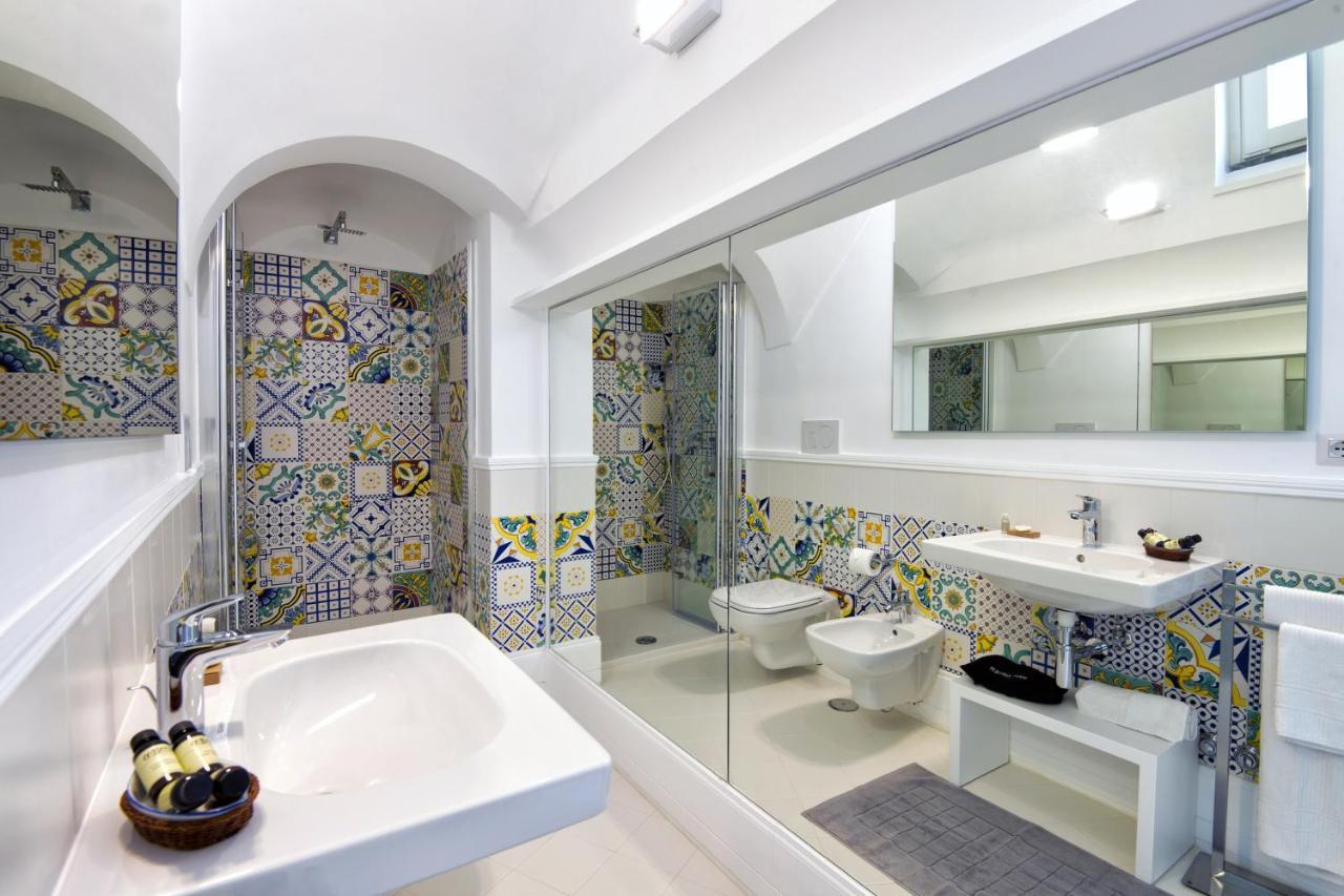 Amore Rentals - Palazzo Della Storia Amalfi Dış mekan fotoğraf