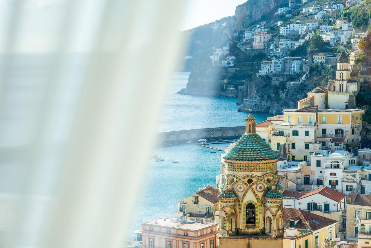 Amore Rentals - Palazzo Della Storia Amalfi Dış mekan fotoğraf