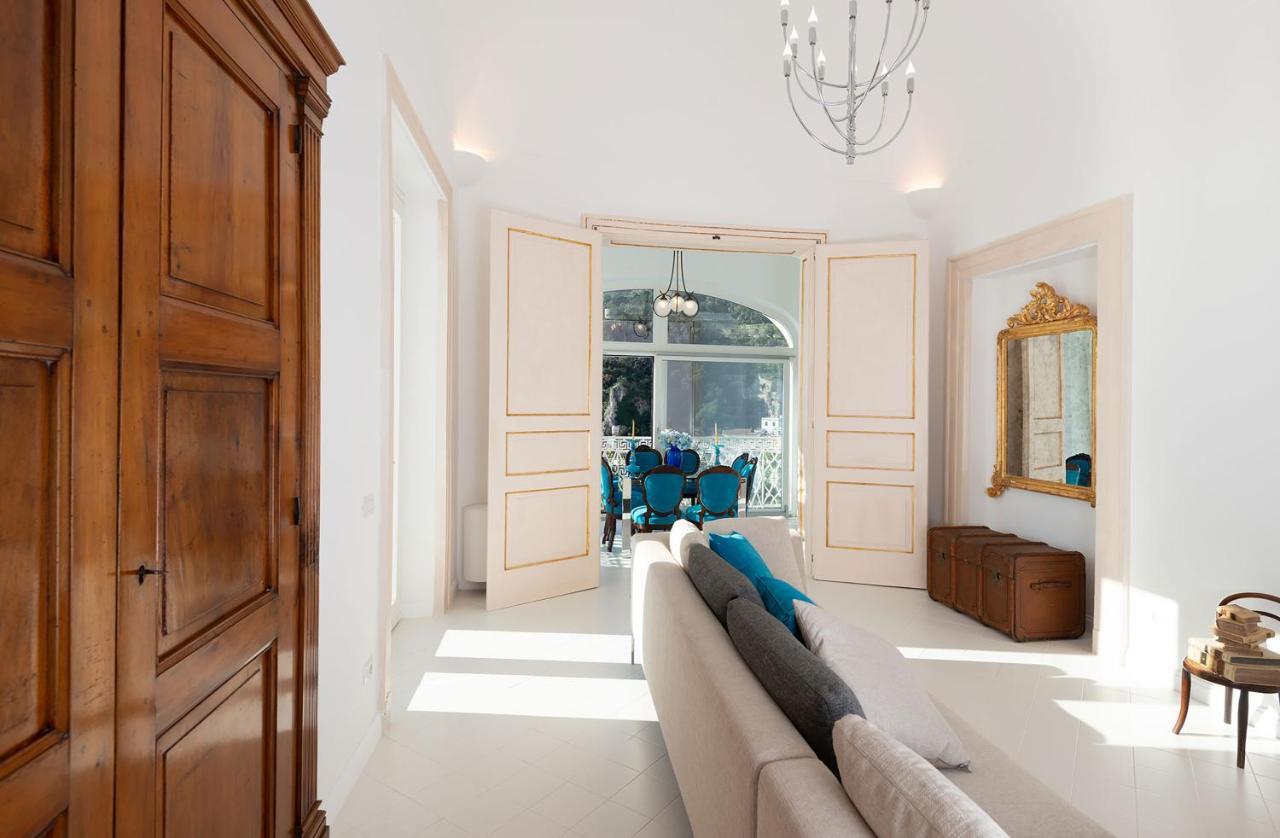 Amore Rentals - Palazzo Della Storia Amalfi Dış mekan fotoğraf